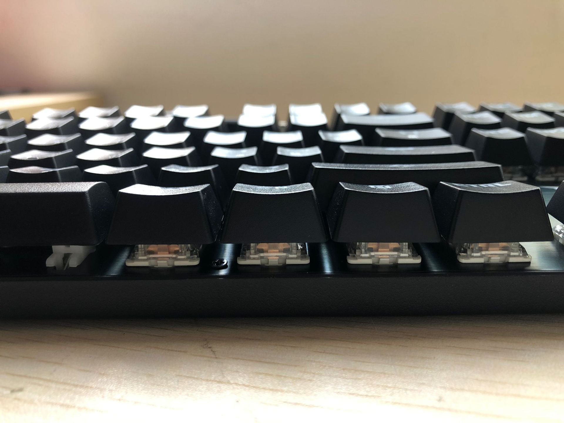 Mechanical Keyboard with Green Switches - Nexlabs